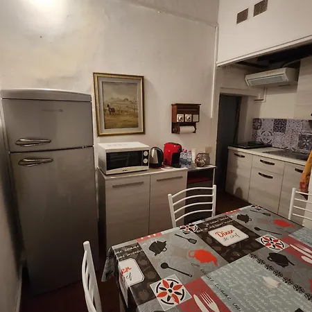 House In Center Siena